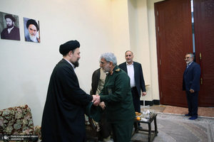 حاشیه های تجدیدمیثاق فرماندهان و کارکنان نیروهای مسلح با آرمان‌های امام خمینی (س)