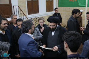 مدیرکل ارشاد و جمعی از اهالی رسانه قم با سید علی خمینی دیدار کردند