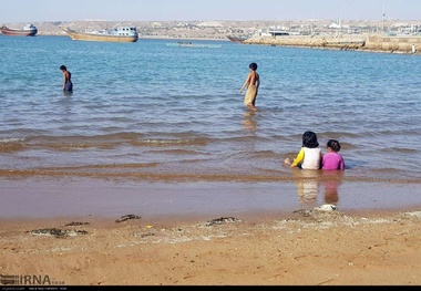 لذت بهار زیبا و دلنشین را در زمستان چابهار تجربه کنید