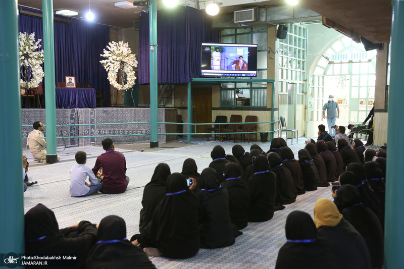 بازدید جمعی از دانشجویان مدارس امامیه پاکستان از بیت امام خمینی (س) در جماران
