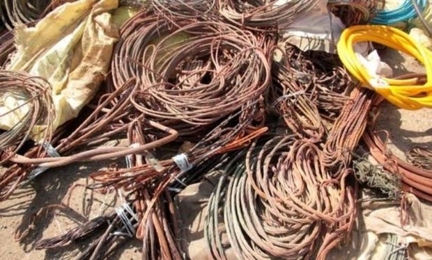 اعضای باند سرقت کابل های برق در سنندج دستگیر شدند