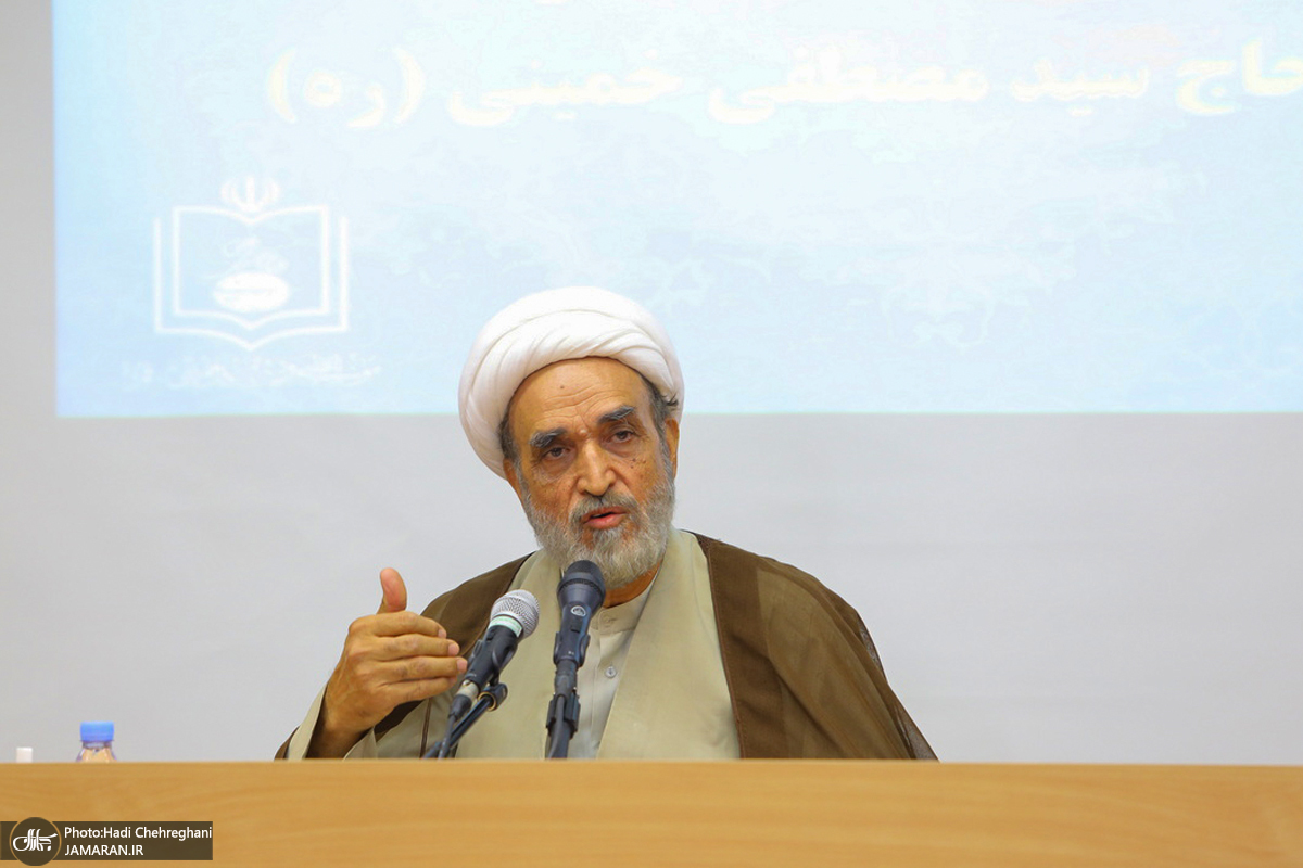 سخنان حجت الاسلام و المسلمین خسروی در مراسم بزرگداشت چهل و پنجمین سالگرد شهادت آیت الله سید مصطفی خمینی (ره