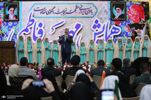 همایش «مهر فاطمی» در حرم مطهر امام خمینی (س) - 1