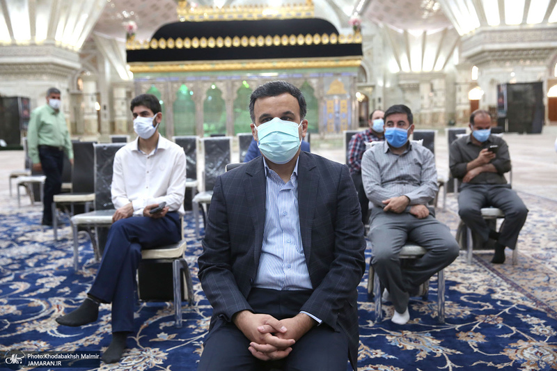 تجدید میثاق سرپرست و کارکنان موسسه تنظیم و نشر آثار امام خمینی(س) با آرمان های بنیانگذار جمهوری اسلامی