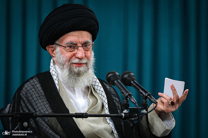 دیدار دست‌اندرکاران کنگره شهدای استان قم با رهبر معظم انقلاب