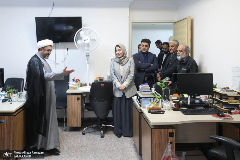 بازدید رییس موسسه تنظیم و نشر آثار امام خمینی (ره) از خبرگزاری ایسنا