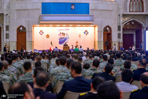 تجدید میثاق فرمانده و پرسنل نیروی دریایی ارتش جمهوری اسلامی ایران با آرمان‌های امام خمینی(س)