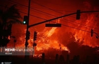 آتش در لس آنجلس ده‌ها هزار آمریکایی را فراری داد (6)