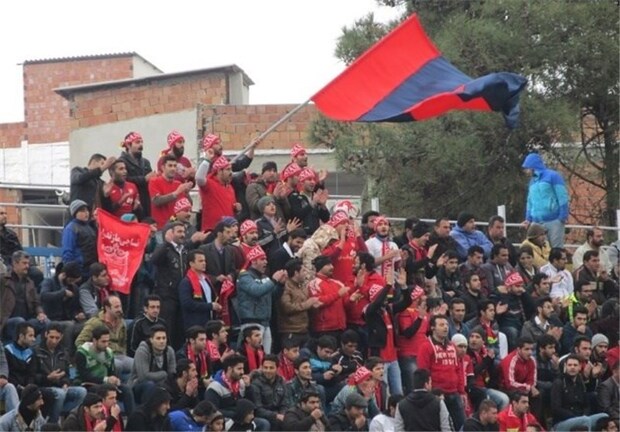 انتقاد تند مالک جدید نساجی از صنیعی‌فر و حدادیان
