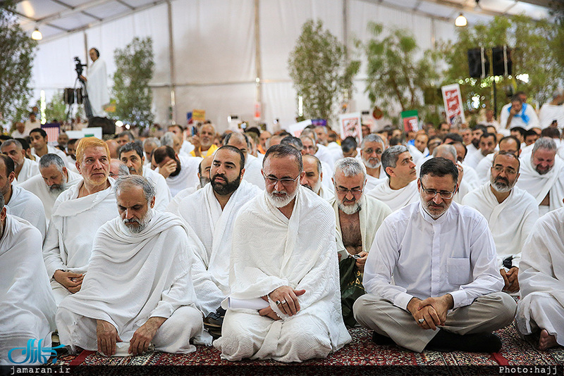مراسم برائت از مشرکان زائران ایرانی در عرفات
