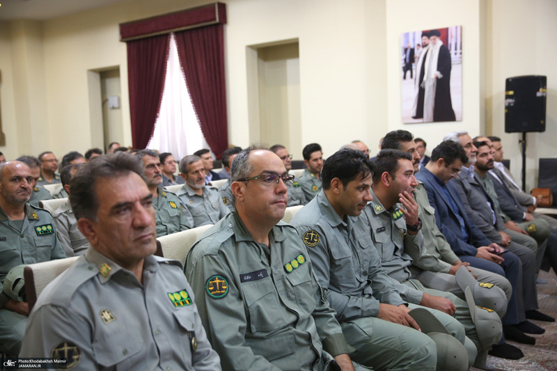 دیدار رئیس و مدیران سازمان حفاظت محیط زیست با سید حسن خمینی