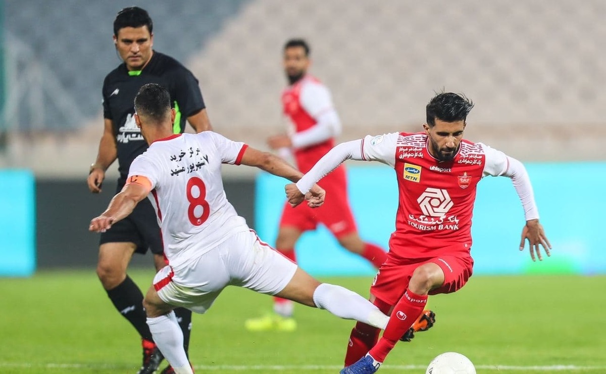 بازگشت بازیکن مصدوم پرسپولیس به تمرینات گروهی