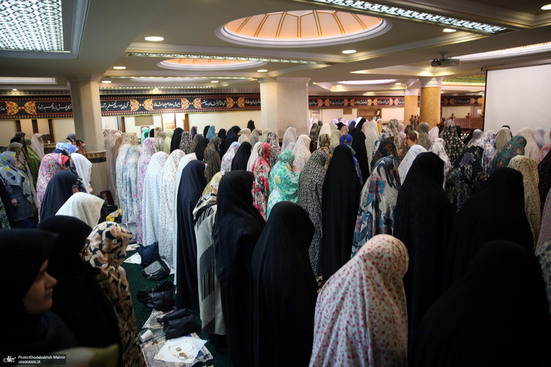 اقامه نماز عید سعید فطر در حسینیه شماره 2 جماران