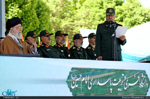 مراسم دانش‌آموختگی دانشجویان دانشگاه امام حسین(ع) با حضور فرمانده کل قوا 