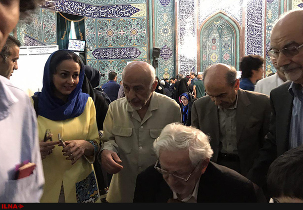 ایرانیان مقیم گرجستان پای صندوق رای رفتند
