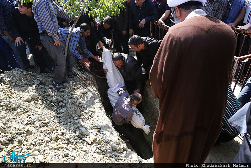 مراسم تشییع پدر حجت الاسلام و المسلمین علی اکبر آشتیانی