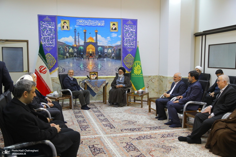 سفر پزشکیان به قم و دیدار با مراجع و علما