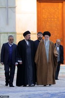 حضور رهبر معظم انقلاب در حرم مطهر حضرت امام خمینی