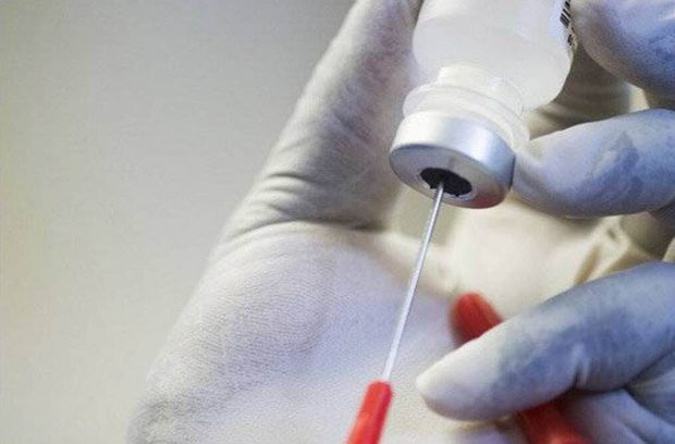طرح واکسیناسیون تزریقی فلج اطفال در بروجرد آغاز شد