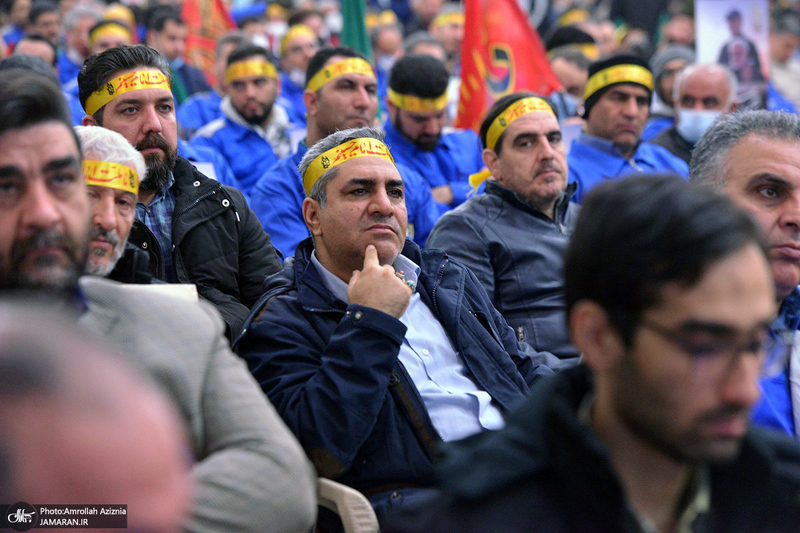 تشییع پیکر مطهر 18 شهید گمنام دفاع مقدس در حرم امام خمینی