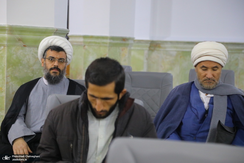 سلسله نشست های تبیین مکتب امام خمینی (س) با سخنرانی سید فرید موالی‌زاده  / موالی زاده