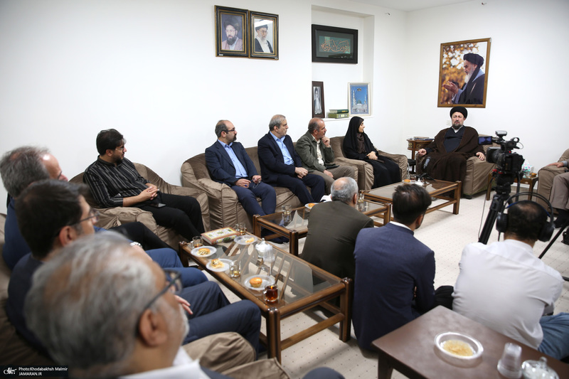 دیدار وزیر راه و شهر سازی با سید حسن خمینی