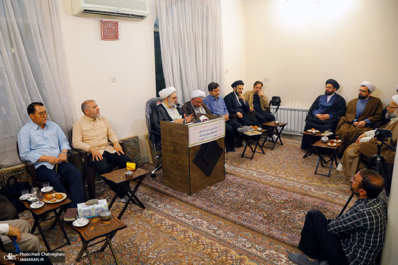 نشست «امام خمینی و علم اخلاق» با سخنرانی مسیح بروجردی