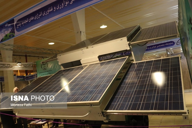 اولین "نیروگاه خورشیدی پرتابل دو و نیم کیلوواتی کشور" در تبریز رونمایی شد