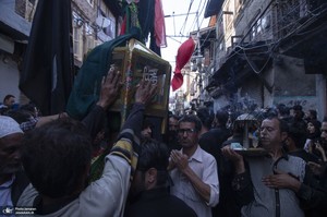 دسته عزاداری سنتی در کشمیر ھند