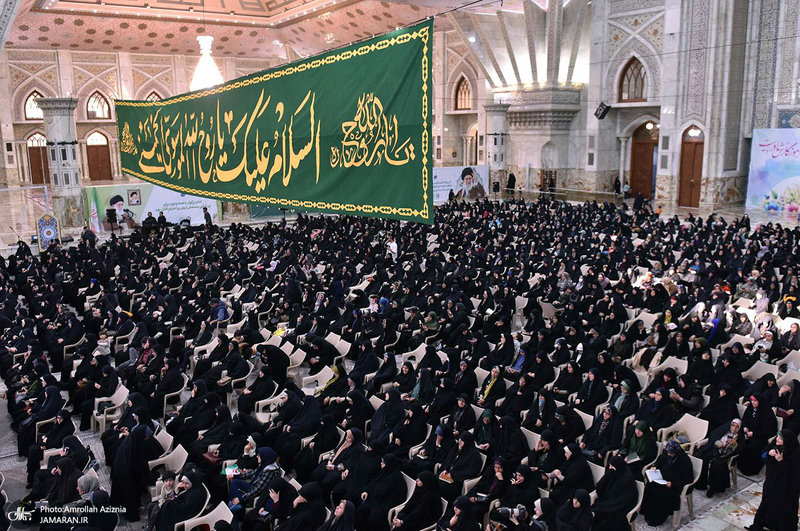 آئین هم عهدی بانوان مراکز تعالی طرح شهید آرمان علی وردی در حرم امام خمینی