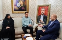 دیدار قالیباف با خانواده سه تن از شهدای پرواز اردیبهشت (1)