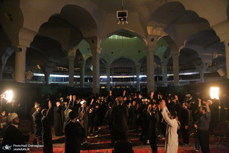 مراسم احیا شب بیست و سوم ماه مباررک رمضان در مصلای قدس قم