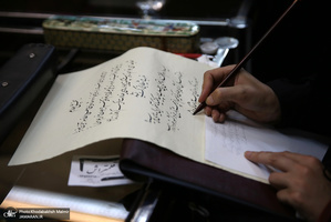 کتابت پیام تاریخی امام خمینی(س) به گورباچف در جماران