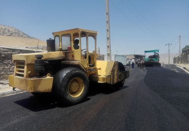 معابر ۶ روستای ایذه آسفالت شد