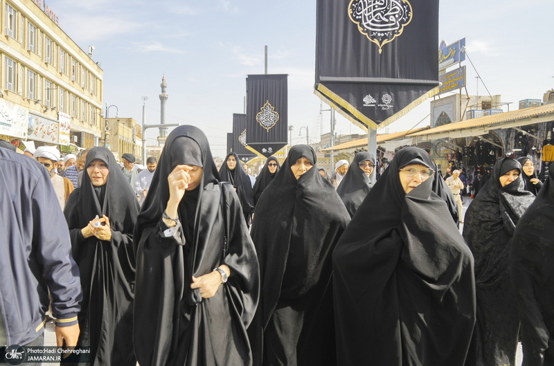 مراسم تشییع پیکر همسر آیت الله العظمی محفوظی‎