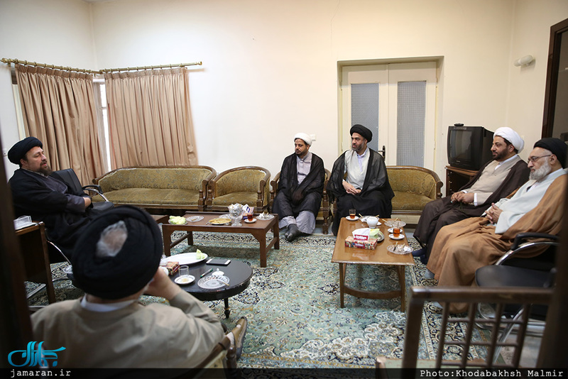 دیدار جمعی از اعضای مجلس علمای شیعه اروپاه با سید حسن خمینی 