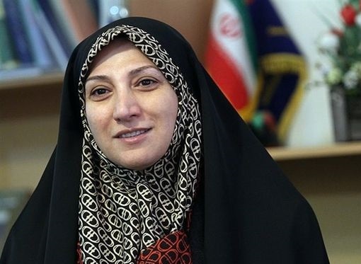  زهرا نژاد بهرام: هیچکس بیرون از شورا بر ای انتخاب شهردار تصمیم نمی‌گیرد