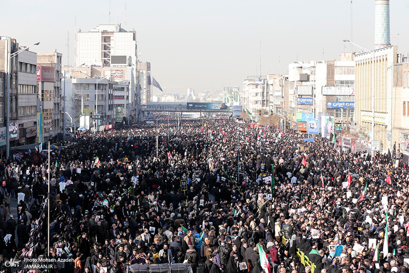 حضور میلیون ها تهرانی در تشییع پیکر مطهر سردار قاسم سلیمانی - 4
