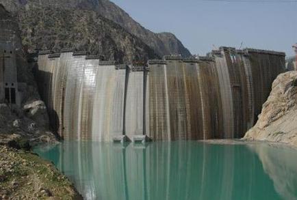محل ترک خوردگی سد کارون + فیلم