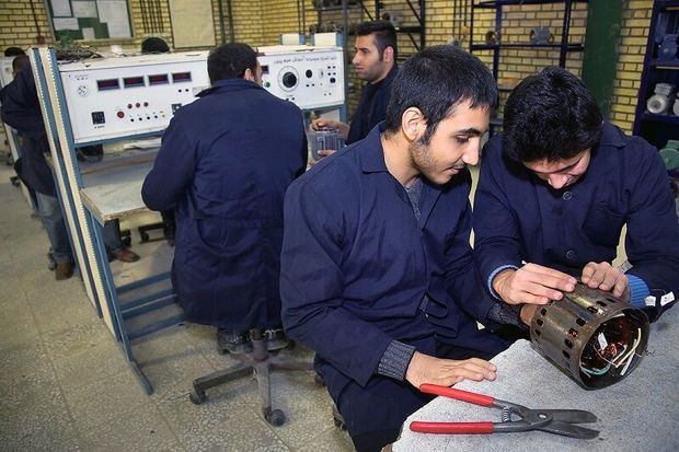 نهادینه شدن فرهنگ مهارت آموزی برای جهش تولید ضروری است