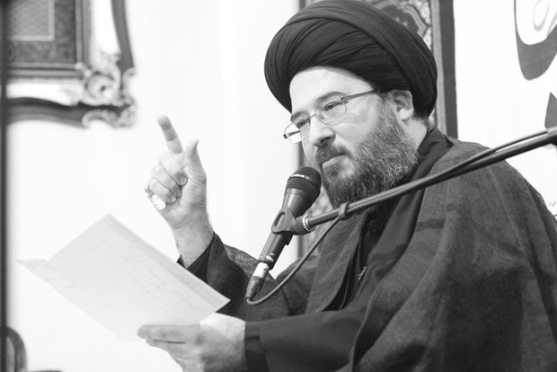 آیت الله قائم مقامی: بعضی از مداحان ۲۰ سال است پای منبر ننشسته اند!