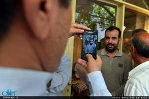 بازدید جمعی از کار کنان حرم امام(س) از حسینیه جماران