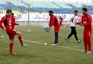 تعطیلی2 روزه تمرین پرسپولیس برای حضور در عروسی