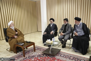 دیدار اعضای موسسه ریحانة النبی با آیت الله العظمی جوادی آملی