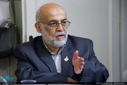 وزیر بازرگانی دولت دفاع مقدس: مهندس موسوی به رغم مخالفت مجلس، دولت را ملزم به اجرای برنامه توسعه در ایام جنگ می دانست