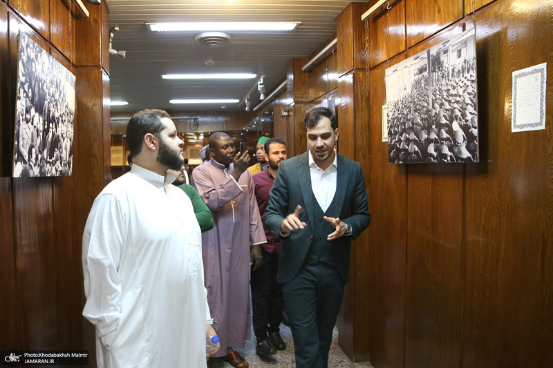 بازدید جمعی از شرکت کنندگان چهلمین دوره مسابقات بین المللی قرآن کریم از جماران