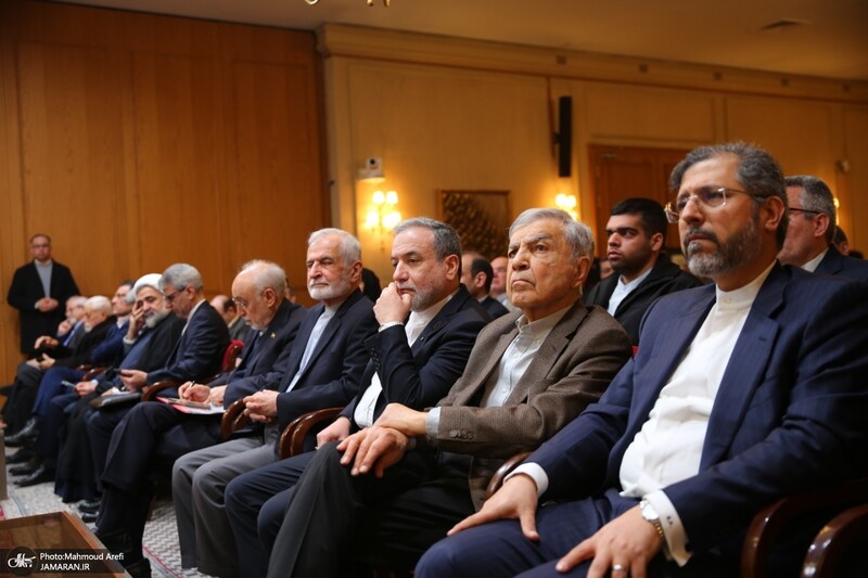 نخستین کنگره ملی «سیاست خارجی جمهوری اسلامی ایران»