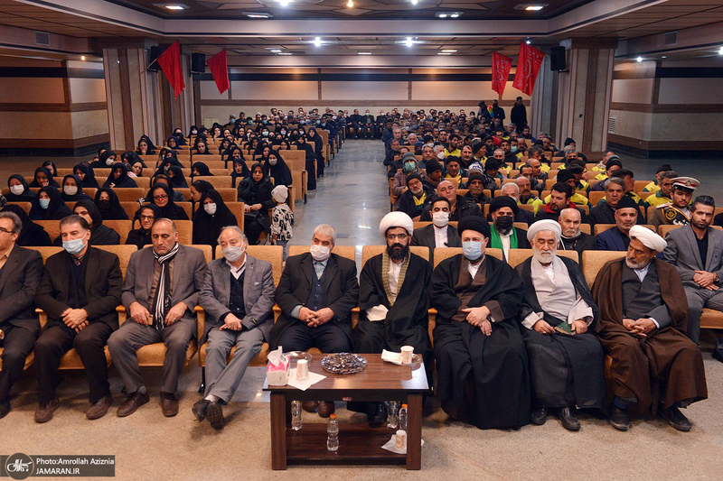 مراسم بزرگداشت دو نفز از کارمندان مرحوم آستان امام خمینی