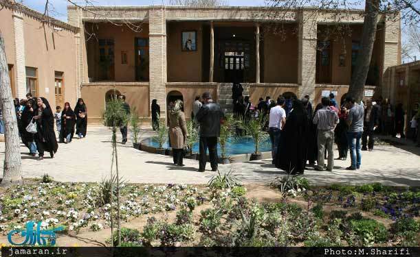 در ایام نوروز، روزانه سه هزار نفر از بیت امام در خمین بازدید کردند