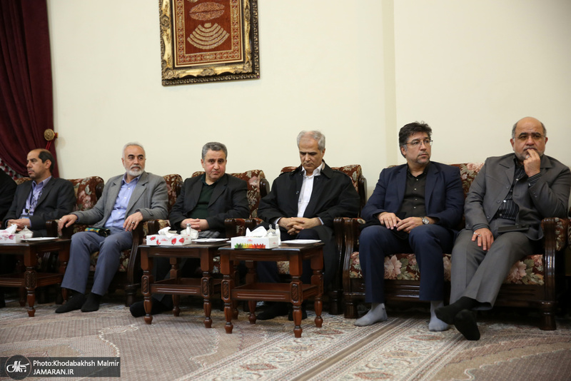 دیدار مدیرعامل، معاونان و جمعی از کارکنان  هواپیمایی هما با سید حسن خمینی